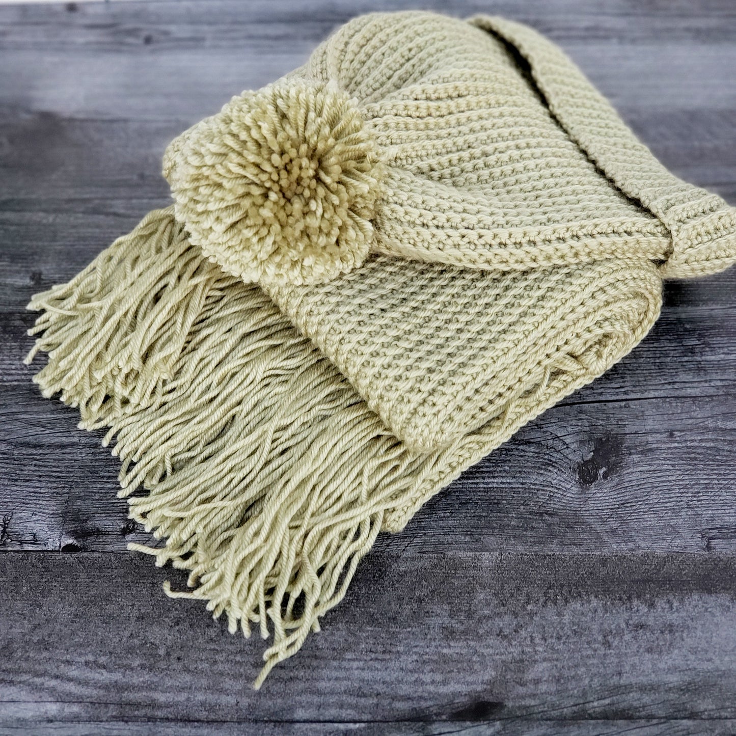 Signature Scarf for Her - Celery Green