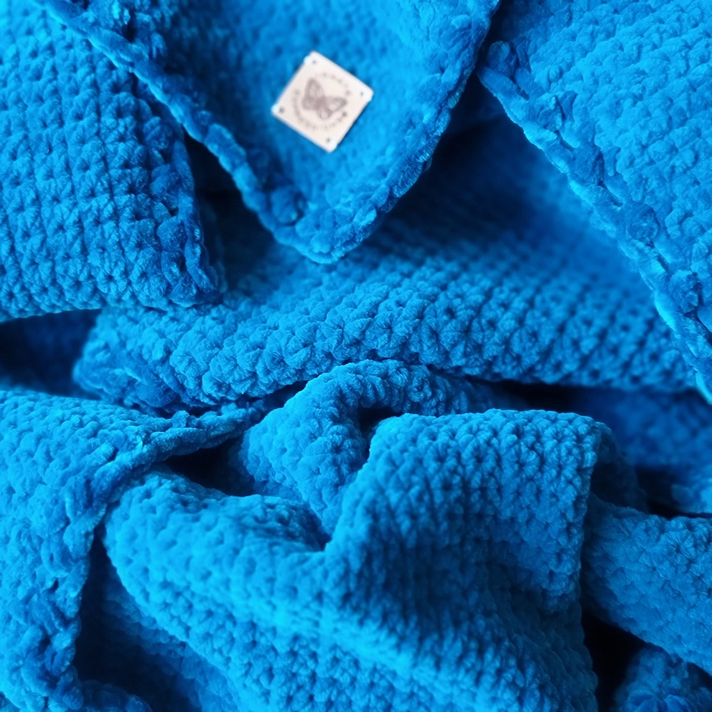 Lush Oversized Chenille Throw – Teal