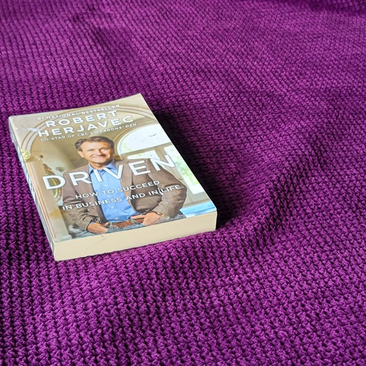 Lush Oversized Chenille Throw – Eggplant