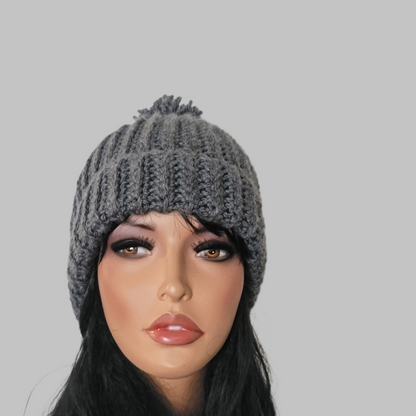 Chunky Charcoal Gray Beanie - Women